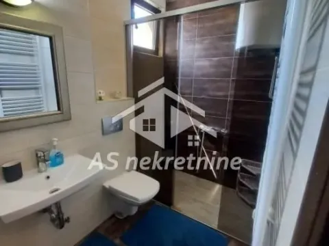 Izdavanje, trosoban stan, 73m², Lekino Brdo, Voždovac Sve Podlokacije - image 10