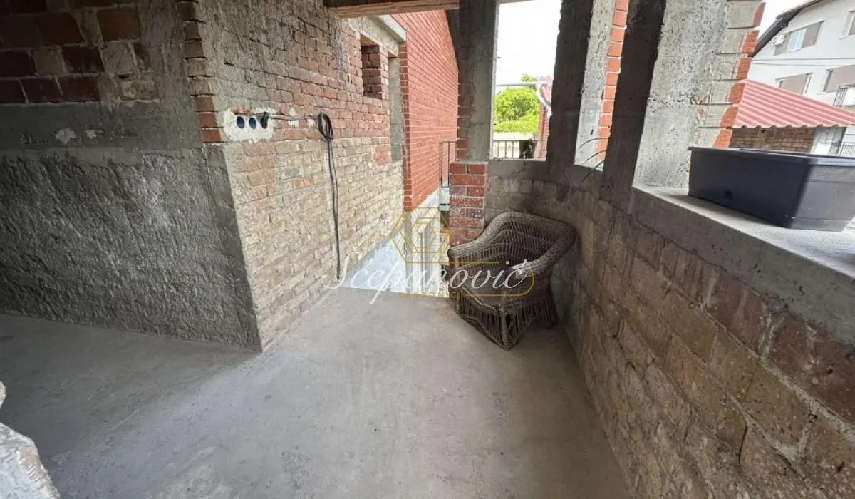 Prodaja, kuća, 100m², Klisa, Novi Sad Sve Podlokacije