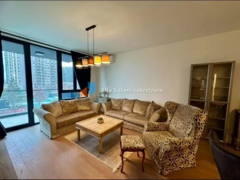 Izdavanje, trosoban stan, 86m², Savski Venac, Beograd - image 2