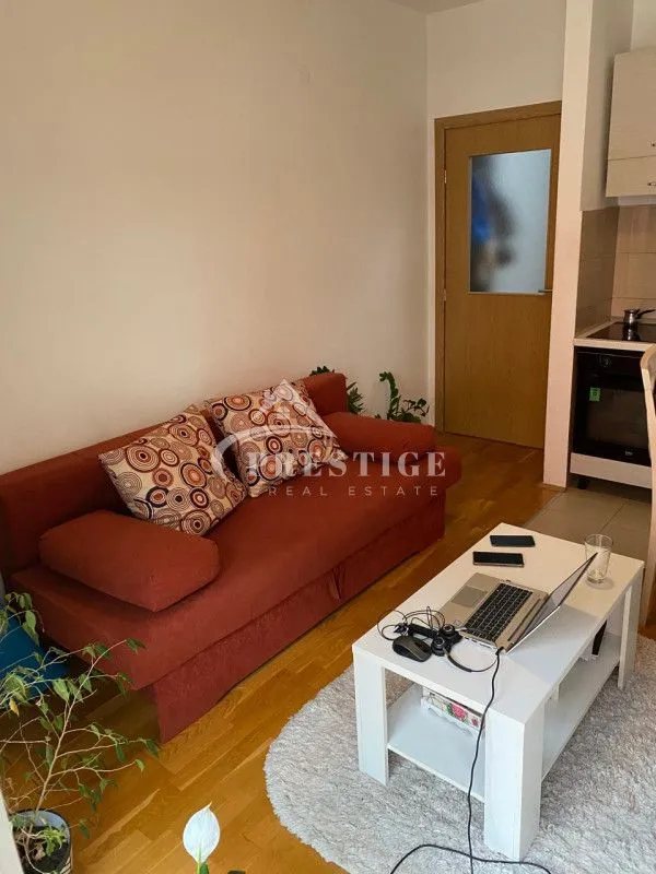 Prodaja, garsonjera, 32m², Ljubović, Podgorica