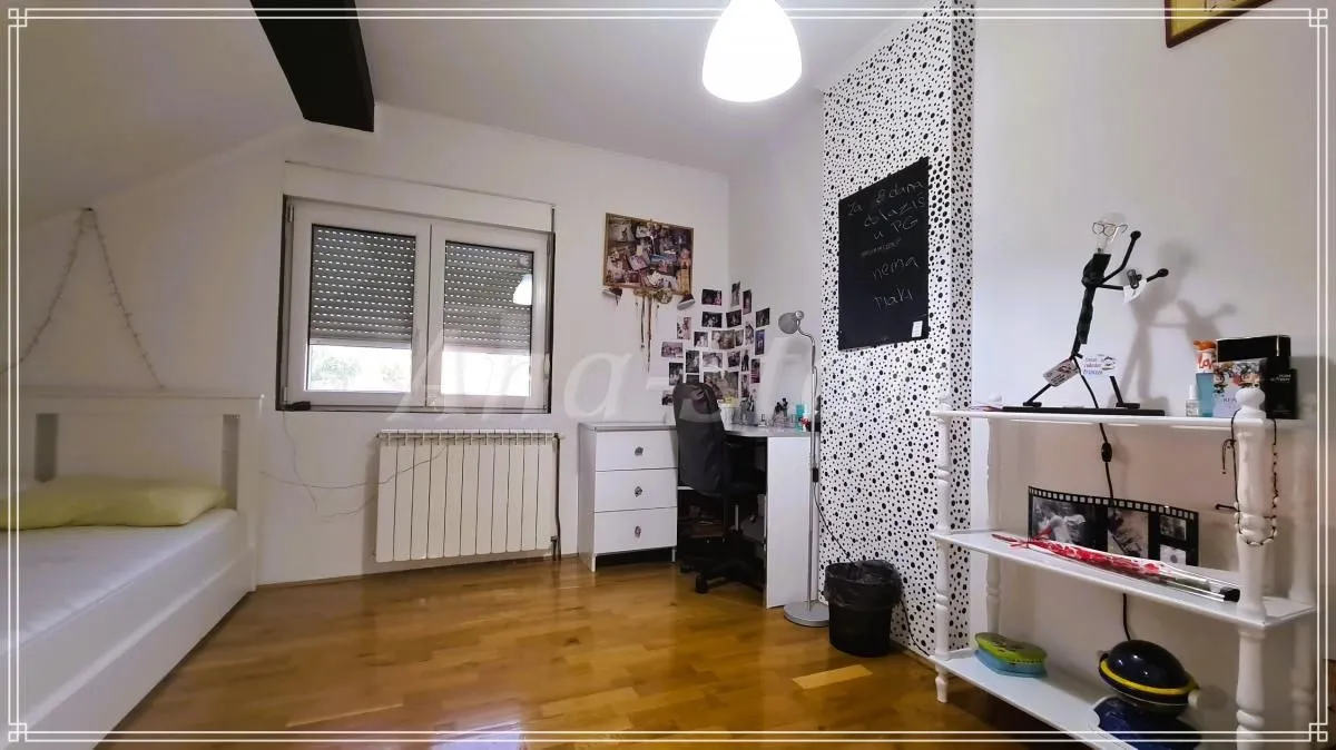 Sale, house, 181m², Kaludjerica, Grocka