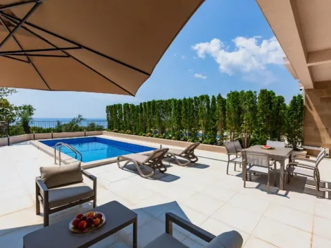 Sale, house, 225m², Blizikuće, Budva - image 9