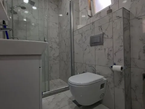 Rent, one bedroom apartment, 40m², Bijela, Herceg Novi - image 11