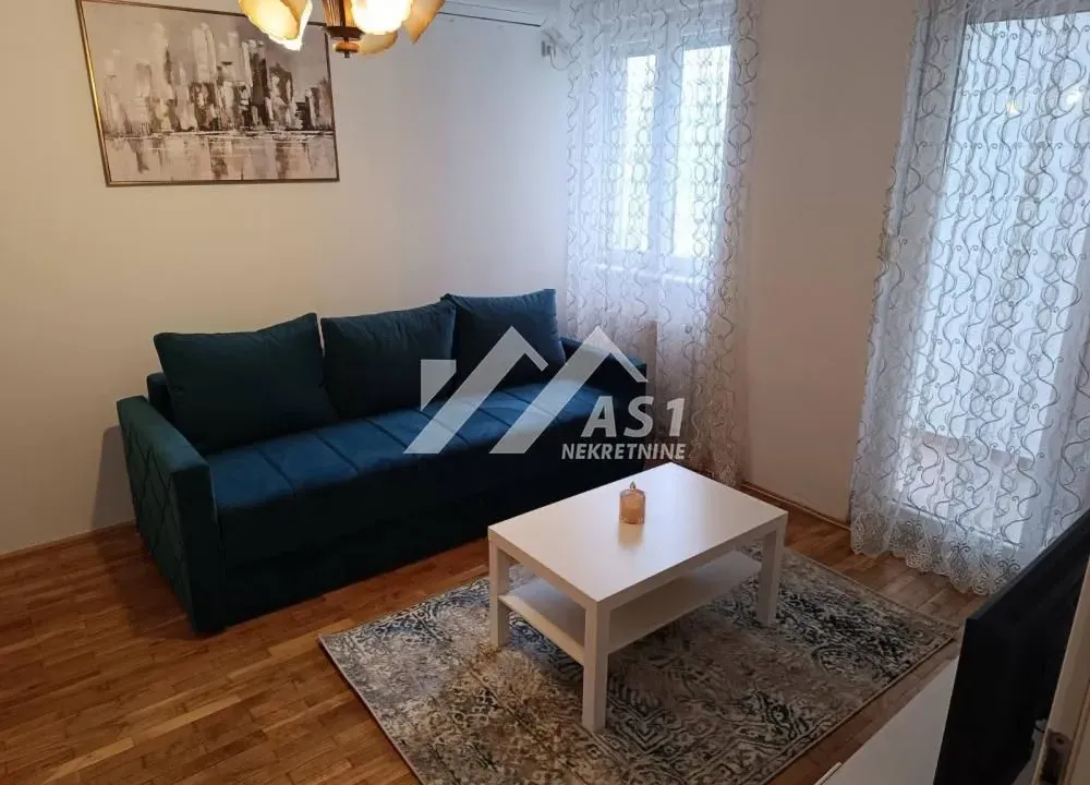Izdavanje, jednosoban stan, 36m², Grbavica, Novi Sad Sve Podlokacije