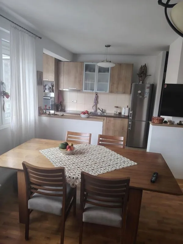 Prodaja, trosoban stan, 83m², Voždovac Sve Podlokacije, Beograd