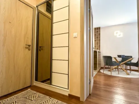 Izdavanje, dvosoban stan, 70m², Master Kvart, Podgorica - image 11