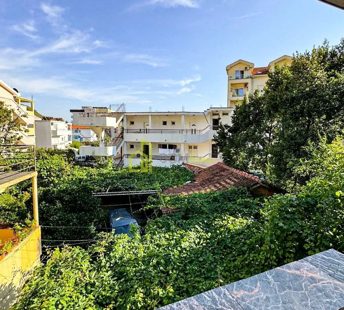 Rent, two bedroom apartment, 52m², Budva, Crna Gora