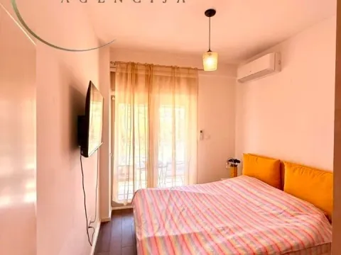 Rent, two bedroom apartment, 70m², Preko Morače, Podgorica - image 6