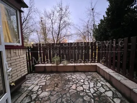 Izdavanje, trosoban stan, 74m², Cerak, Beograd - image 15