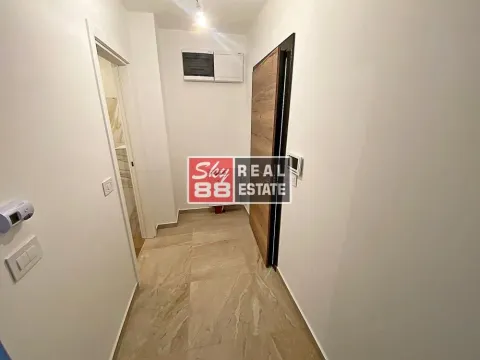 Prodaja, četvorosoban stan, 103m², Olimp, Zvezdara Sve Podlokacije - image 3