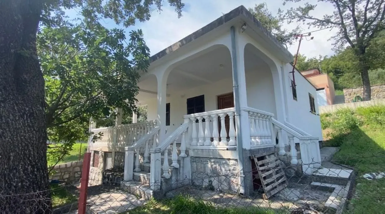 Prodaja, kuća, 48m², Lastva Grbaljska, Kotor