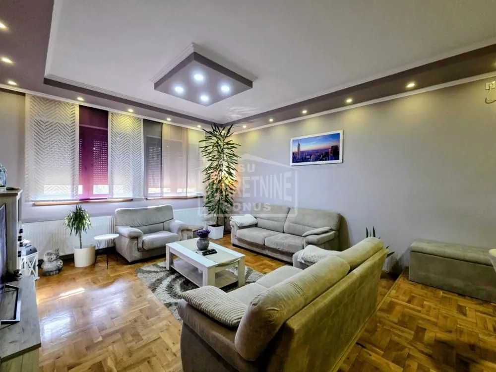 Prodaja, kuća, 115m², Donji Tavankut, Subotica