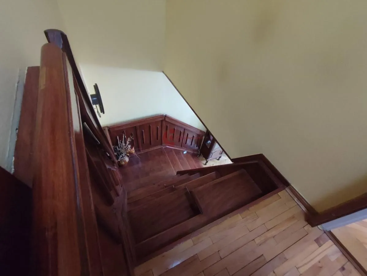 Prodaja, trosoban stan, 94m², Centar, Subotica