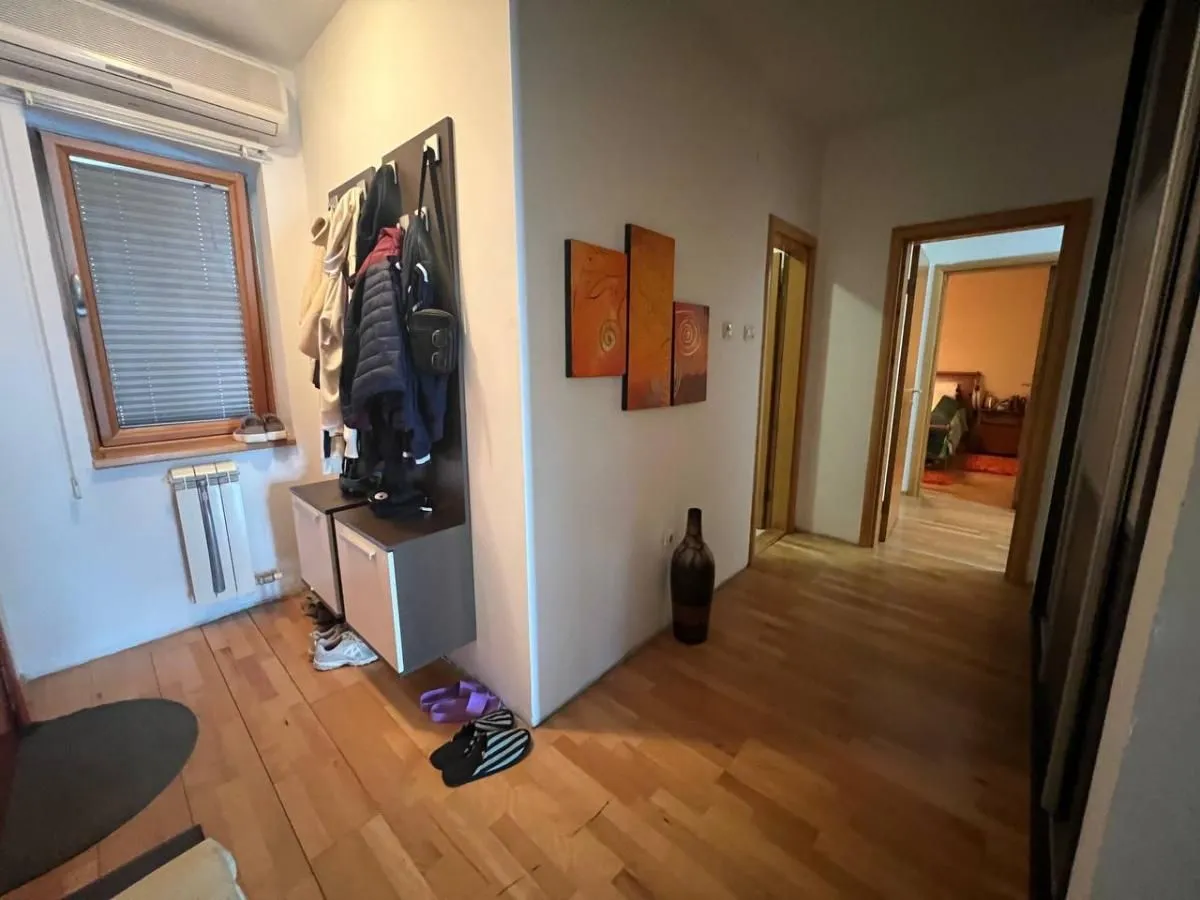 Prodaja, stan, 134m², Bulevar Oslobodjenja, Novi Sad Sve Podlokacije