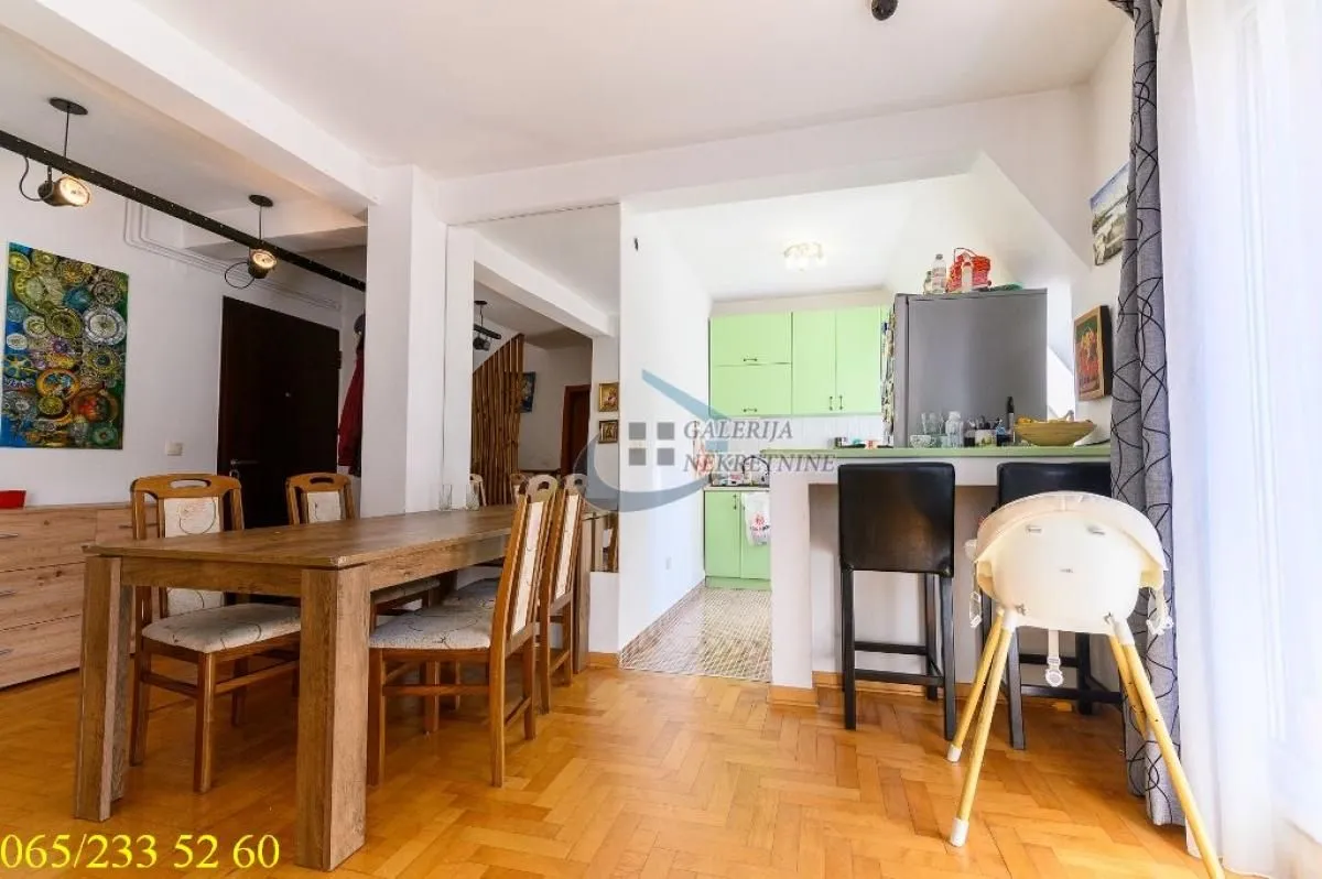 Sale, three bedroom apartment, 119m², Lekino Brdo, Voždovac Sve Podlokacije