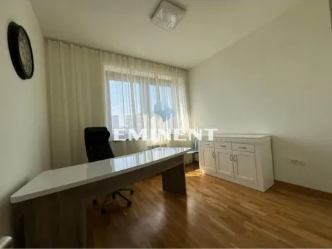 Rent, four bedroom apartment, 114m², Savski Venac, Beograd - image 12