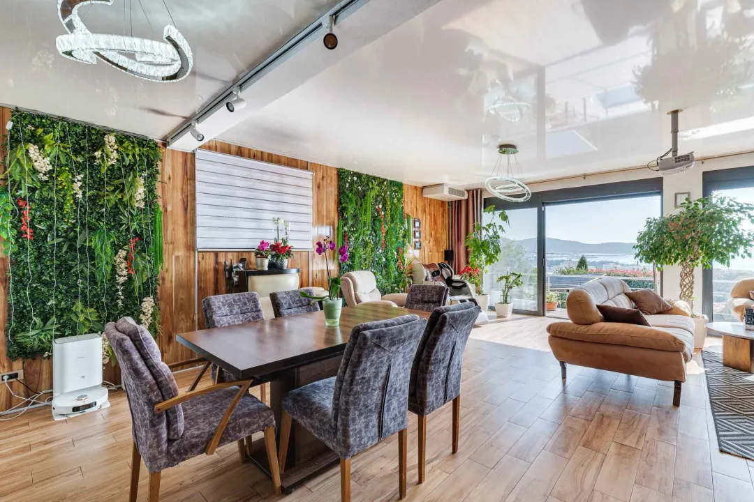Sale, house, 360m², Šušanj, Bar