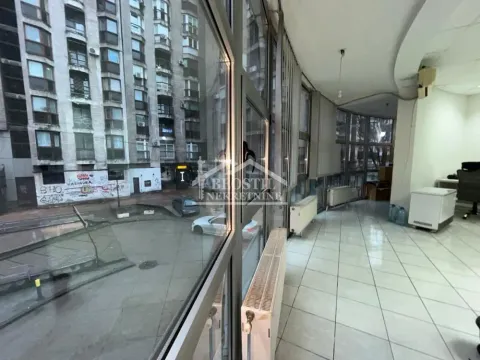 Rent, office space, 68m², Centar, Smederevo - image 12