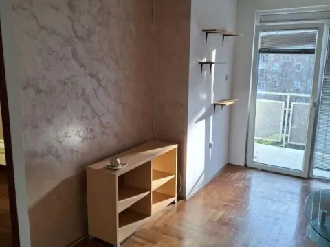 Izdavanje, jednosoban stan, 44m², Novo naselje, Novi Sad - image 2