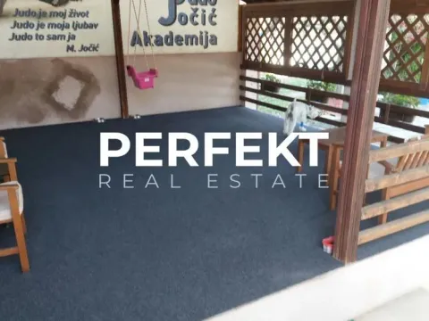 Izdavanje, poslovni prostor, 70m², Pančevo, Srbija - image 8