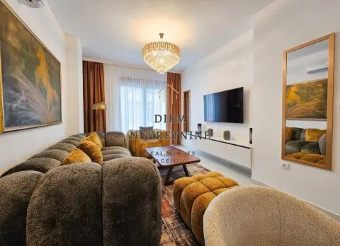 Rent, one bedroom apartment, 50m², Šušanj, Bar - image 4