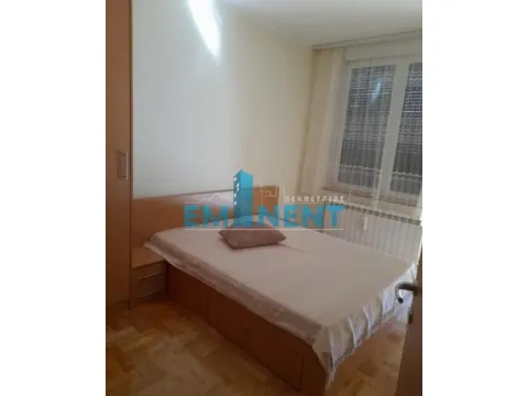 Izdavanje, trosoban stan, 80m², Južni Bulevar, Vračar Sve Podlokacije - image 7