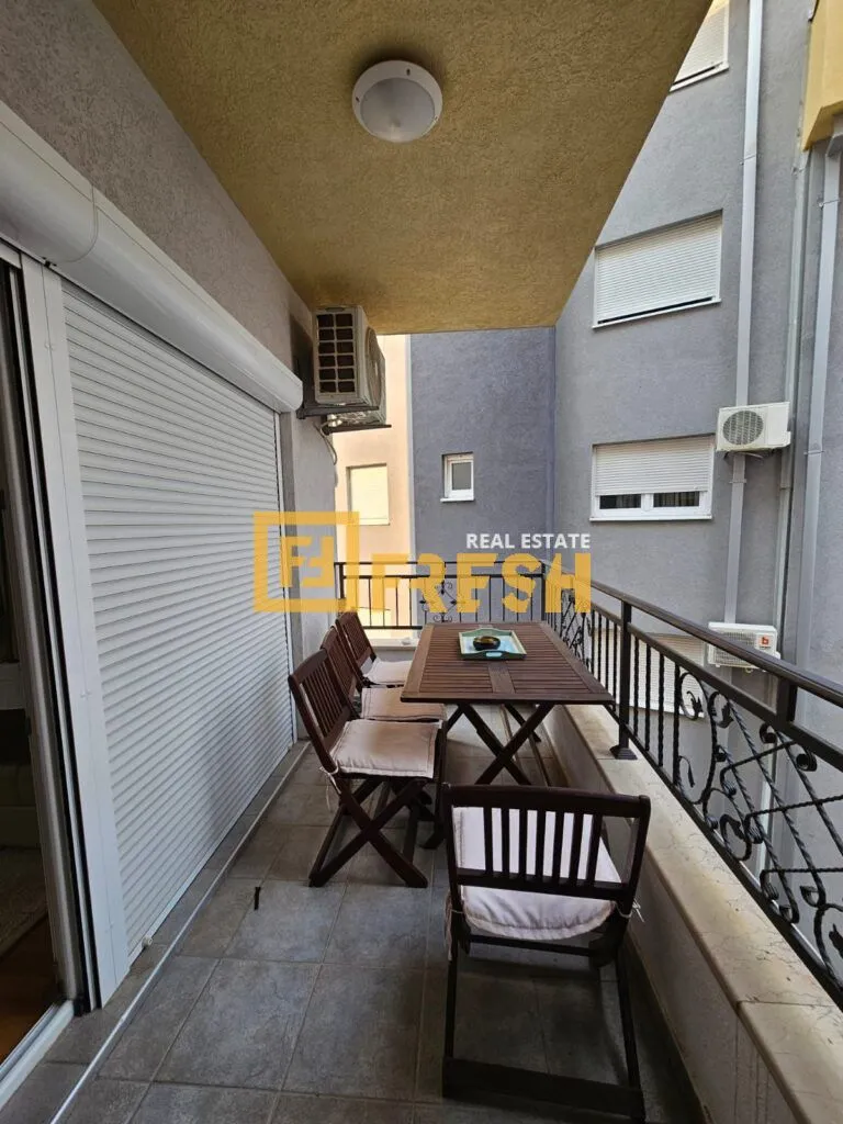 Prodaja, dvosoban stan, 65m², Budva, Crna Gora