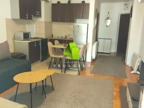 Rent, one bedroom apartment, 40m², Medijana, Niš - image 6