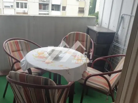 Izdavanje, trosoban stan, 65m², Grbavica, Novi Sad Sve Podlokacije - image 4