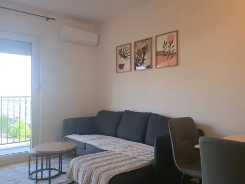 Rent, one bedroom apartment, 39m², Tuški Put, Podgorica - image 7