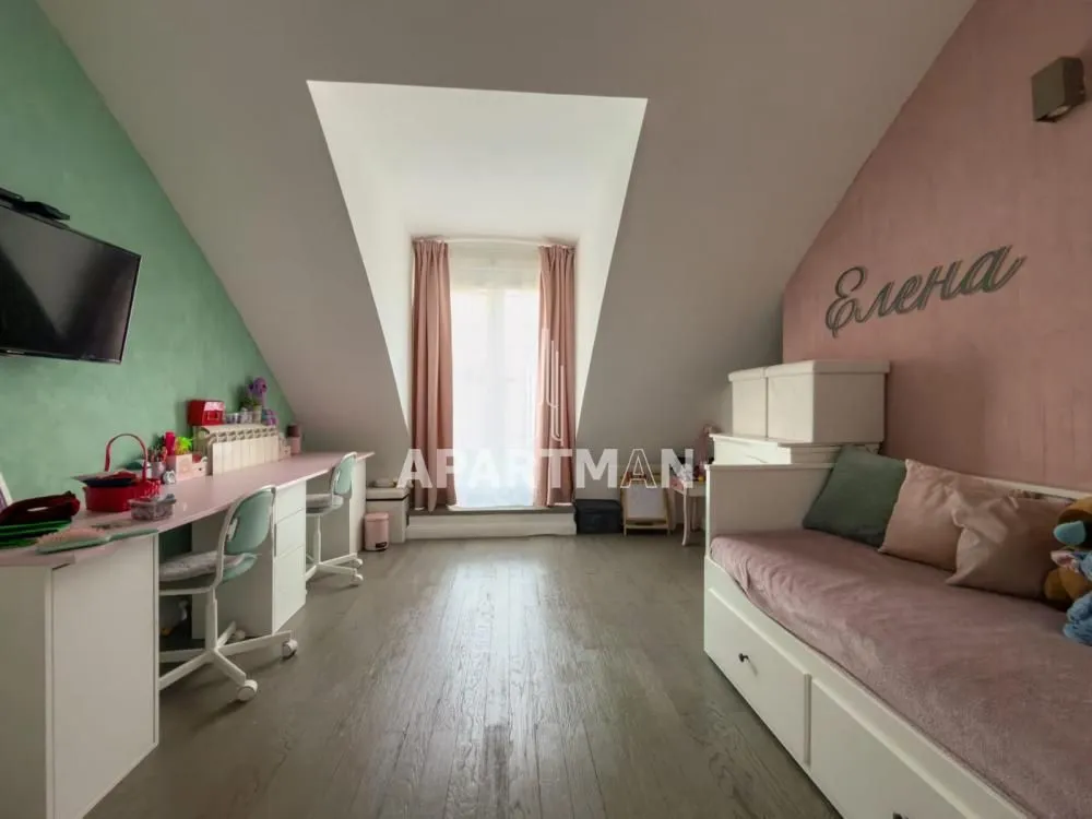 Sale, four bedroom apartment, 176m², Gradska Bolnica, Zvezdara Sve Podlokacije