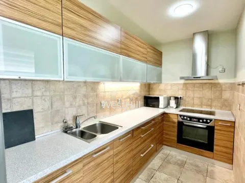 Sale, two bedroom apartment, 102m², Dobrota, Kotor - image 3