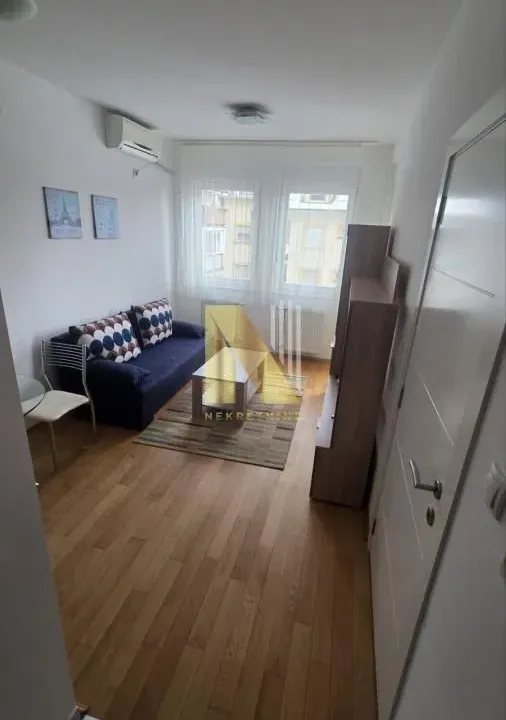 Rent, one bedroom apartment, 33m², Rotkvarija, Novi Sad Sve Podlokacije