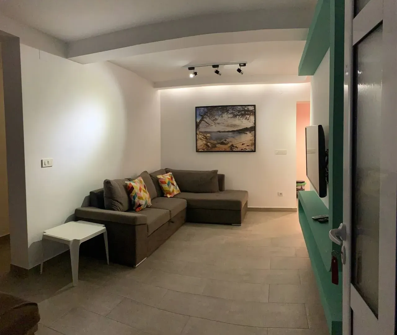 Sale, two bedroom apartment, 120m², Šušanj, Bar