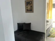 Izdavanje, trosoban stan, 54m², Medijana, Niš - image 11