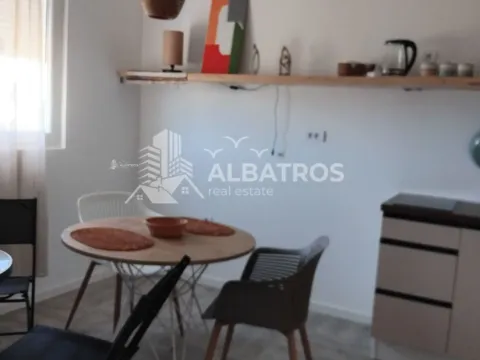 Rent, one bedroom apartment, 35m², Šušanj, Bar - image 2