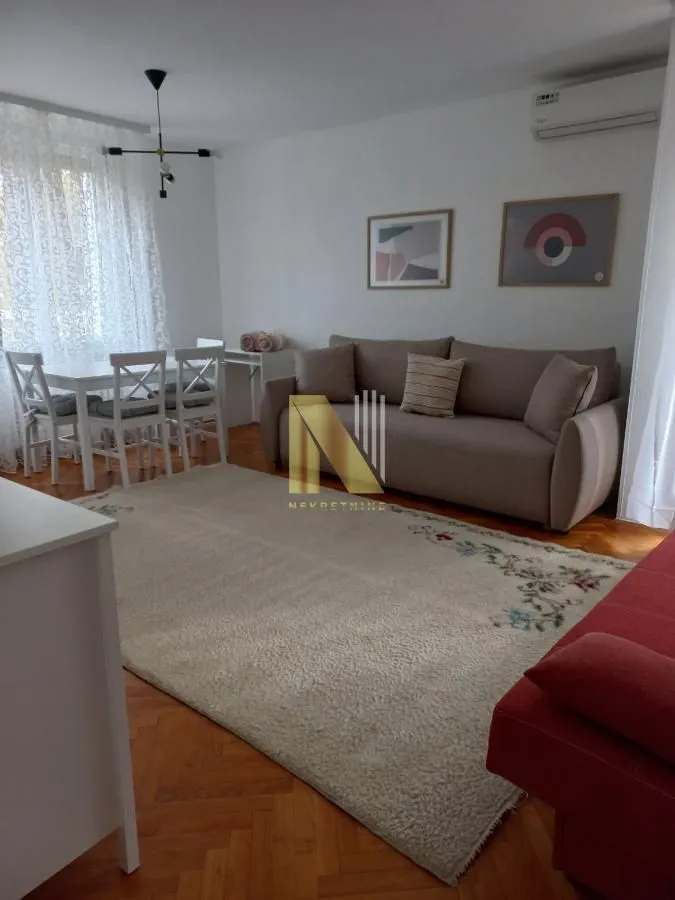 Izdavanje, dvosoban stan, 50m², Grbavica, Novi Sad Sve Podlokacije