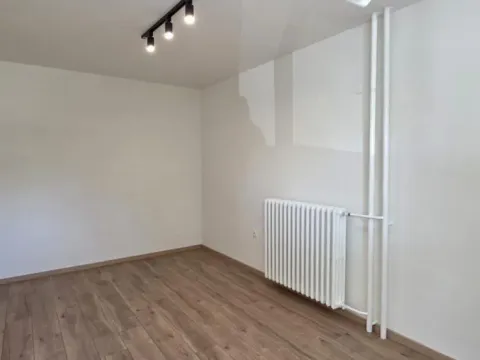 Prodaja, jednosoban stan, 37m², Sajmište, Novi Sad - image 8