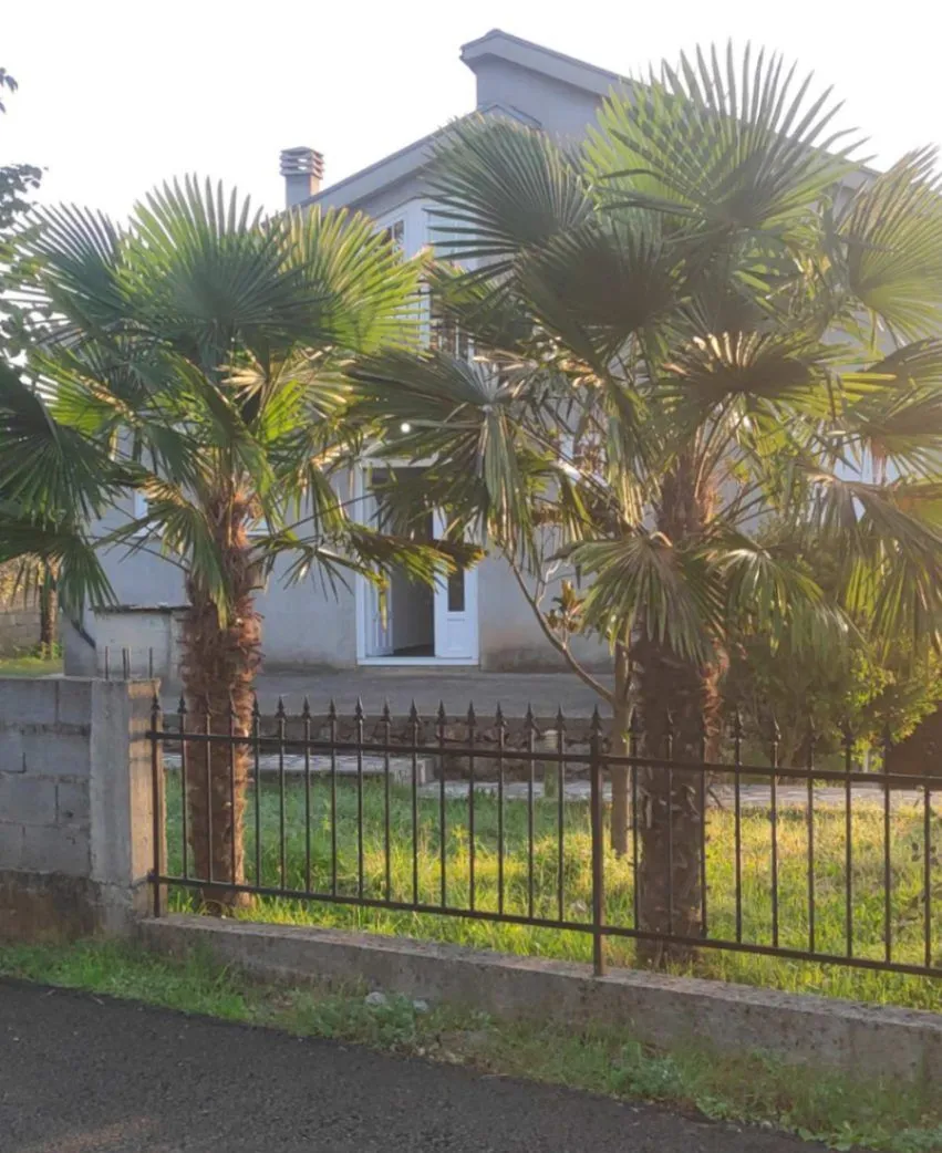 Prodaja, kuća, 82m², Lješanska Nahija, Podgorica