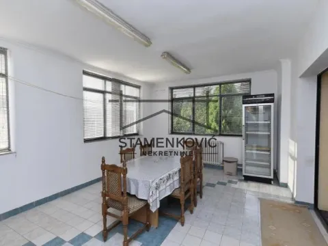 Sale, house, 495m², Begeč, Novi Sad Sve Podlokacije - image 17