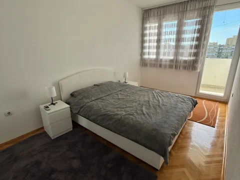 Rent, three bedroom apartment, 80m², Autobuska stanica, Podgorica - image 11