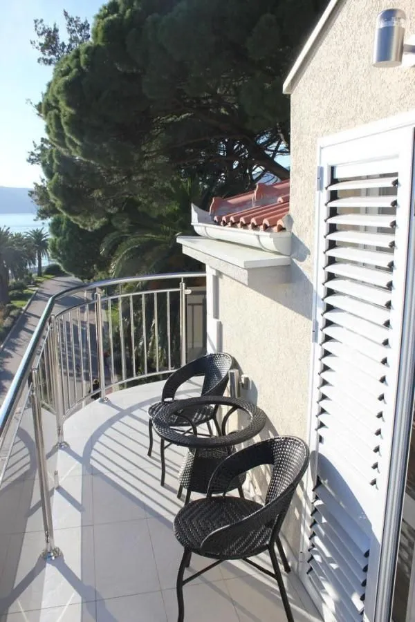 Rent, two bedroom apartment, 80m², Centar, Tivat