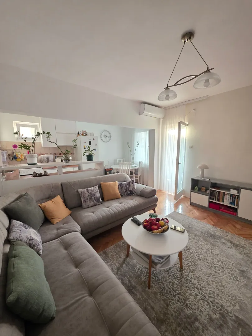Prodaja, jednosoban stan, 48m², Stari Aerodrom, Podgorica
