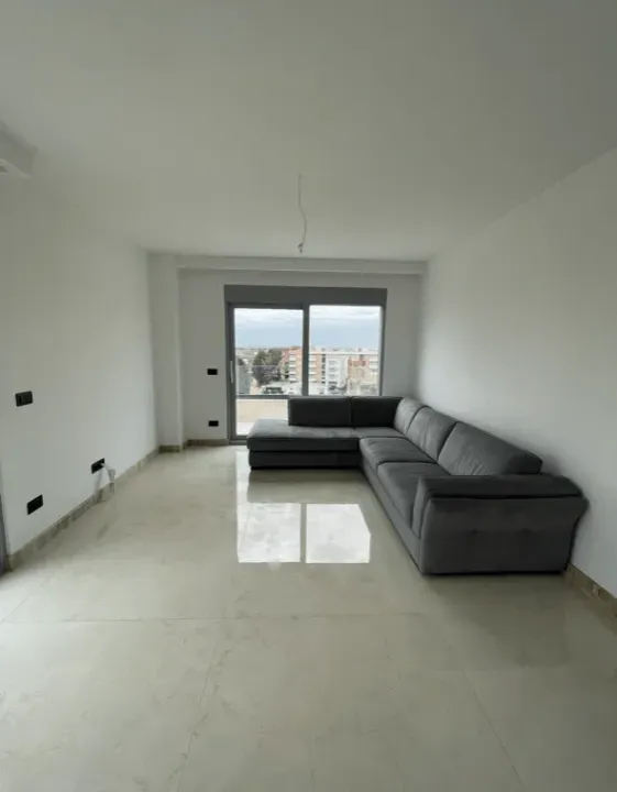 Sale, three bedroom apartment, 99m², Velika Plaža, Ulcinj