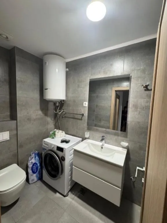 Izdavanje, dvosoban stan, 69m², Master Kvart, Podgorica
