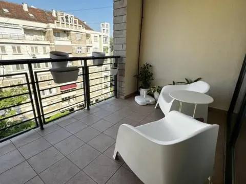 Izdavanje, dvosoban stan, 55m², Stari grad, Novi Sad - image 12