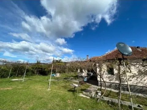 Prodaja, kuća, 145m², Danilovgrad, Crna Gora