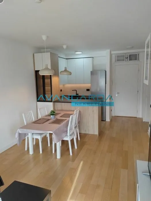 Rent, apartment, 78m², Novi Beograd Blok 67, Novi Beograd Sve Podlokacije