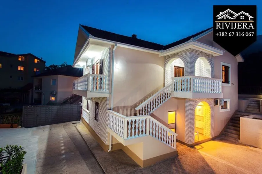 Sale, house, 170m², Bijela, Herceg Novi