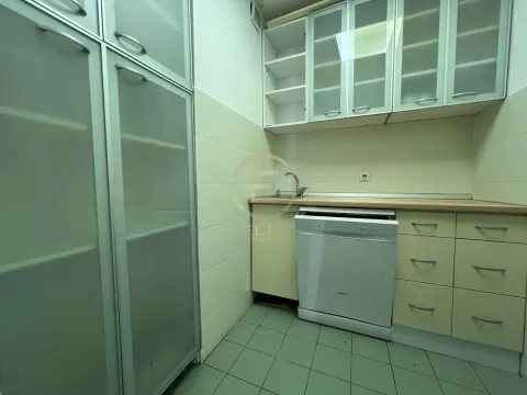 Izdavanje, poslovni prostor, 220m², Liman 1, Novi Sad Sve Podlokacije - image 23